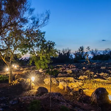 Villa Antica Torre Vista Mare Con Jacuzzi - Apulia
